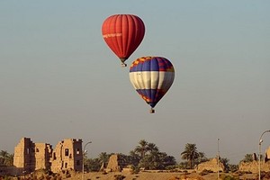 19 Turis Tewas, Mesir Larang Wisata Balon Udara