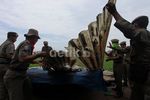 Bangunan Liar di Situ Rawa Badu Dibongkar