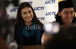 Senyuman Manis Irish Bella