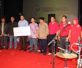 4.000 Nomor PNS Pemkab Pacitan Dapat Fasilitas SMS dan Call Gratis