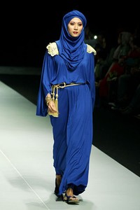 Jenahara Nasution The Tuareg. Fashion Show Parade INFINITELY COVERED. Indonesia Fashion Week 2013 at Jakarta Convention Center. 15 Februari 2013. Senayan. Jakarta. [Foto: Mohammad Abduh/Wolipop]