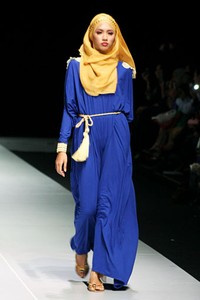 Jenahara Nasution The Tuareg. Fashion Show Parade INFINITELY COVERED. Indonesia Fashion Week 2013 at Jakarta Convention Center. 15 Februari 2013. Senayan. Jakarta. [Foto: Mohammad Abduh/Wolipop]