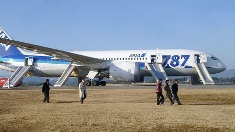 Boeing Dreamliner Harus Lalui Serangkaian Tes Sebelum Kembali Terbang