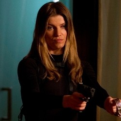 Bintang Charlies Angels Ini Belajar Silat untuk Beraksi di Banshee