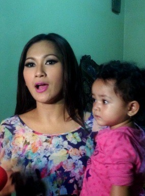 Tata Janeta Akui Rumah Tangganya Bermasalah Sejak Lama