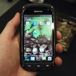 Kyocera Torque, Ponsel Tahan Banting Rp 900 Ribuan