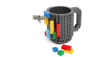 Mug Lego, Minum Kopi sambil Asah Kreativitas