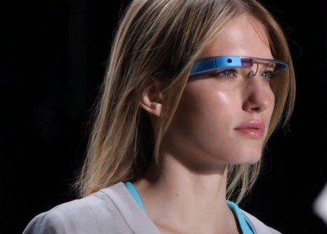 Fitur-fitur Keren di Kacamata Pintar Google