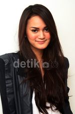 Cantiknya Kekasih Aan Geisha