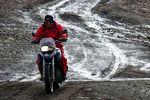 Menaklukkan Antartika dengan Motor