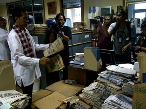 Kunjungi Pusat Sastra HB Jassin, Jokowi Kaget Banyak Buku Tak Terurus