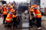 Warga Tambora Ikuti Simulasi Kebakaran