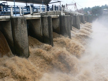 Tinggi Air Katulampa 250 Cm, Rekor Tertinggi Sejak Tahun 2010