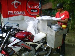 V-Ixion Tukang Bubur, Yamaha Tidak Khawatir Pamornya Turun