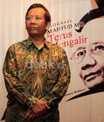 Para Tokoh Hadiri Buku Biografi Mahfud MD
