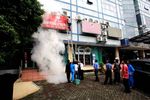Bank BPR Ciputat Raya Terbakar