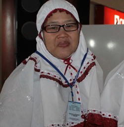 Tolak Amputasi, Rini S Bon Bon Sembuh Berkat Totok Cina dan Herbal