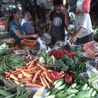 Harga Pangan Naik, Kepercayaan Konsumen Merosot