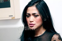 Pipi merah merona Jessica Iskandar. Gus Mun/detikHOT.