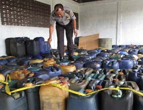 8 Ton Minyak Solar Tak Berdokumen Diamankan Polisi