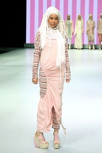 Jakarta, Indonesia - 15 Februari. Sweet Royale by Jeny Tjahyawati. Explore Minangkabau Herritage. Indonesia Fashion Week 2013 at Jakarta Convention Center. 15 Februari 2013. Senayan. Jakarta. [Foto: Mohammad Abduh/Wolipop]