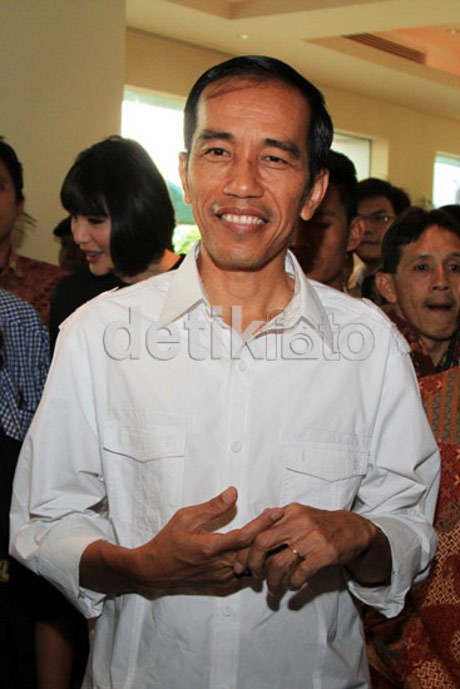 Ini Tanggapan Jokowi tentang Uang Makan Ajudannya yang Rp 1,5 M Ini Tanggapan Jokowi tentang Uang Makan Ajudannya yang Rp 1,5 M