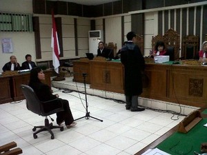 Kasus Hakim Kartini, KPK Cegah Hakim Praksono & Asmadinata