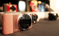 Casio Menggoda Lewat Exilim EX-ZR1000 & 700