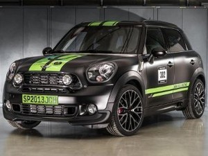 Mobil MINI dengan Nama Terpanjang