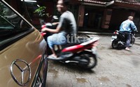 Warga yang tinggal di rusun ini kebanyakan para kaum pekerja yang berkantor di daerah Sudirman-Thamrin dan sekitarnya.