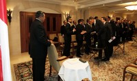 Presiden SBY juga mengadakan pertemuan dengan Member of Executive Board Ferrostaal GmbH Klaus Lesker. (Setpres).