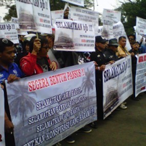 Arak Gelar Aksi di Gedung Sate Desak Pengusutan Kasus Bank BJB