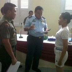 Mahasiswa Beasiswa TNI Dilarang Nikah