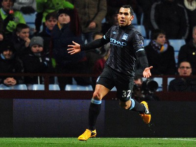 Gol Tevez Menangkan City