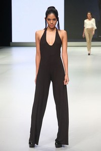 Jakarta, Indonesia - 15 Februari. Camilla Wellton Eco Couture. Indonesia Fashion Week 2013 at Jakarta Convention Center. 15 Februari 2013. Senayan. Jakarta. [Foto: Mohammad Abduh/Wolipop]