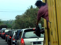 Foto diambil saat mudik di jalanan Nagrek. Foto: Erika Risanti