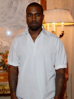 Fokus Bikin Album, Kanye West Menyepi ke Paris