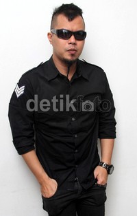 Gaya cool Dhani di depan kamera. Gusmun/detikFoto.