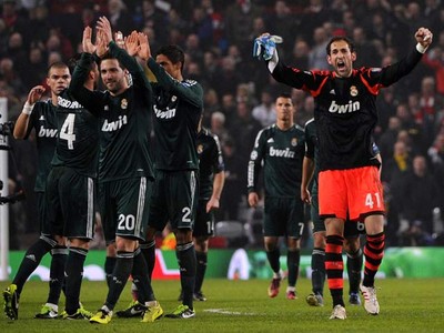 Madrid Tundukkan MU di Old Trafford