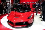 Mobil Ferrari Terkencang di Dunia