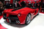 Mobil Ferrari Terkencang di Dunia