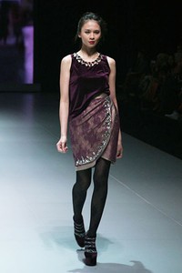 Jakarta, Indonesia - 16 Februari. Hengki Kawilarang Urban Senja. Indonesia Fashion Week 2013 at Jakarta Convention Center. 16 Februari 2013. Senayan. Jakarta. [Foto: Mohammad Abduh/Wolipop]