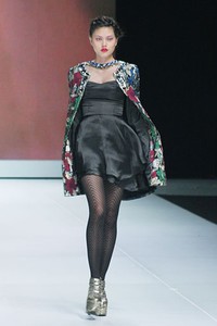 Jakarta, Indonesia - 16 Februari. Hengki Kawilarang Urban Senja. Indonesia Fashion Week 2013 at Jakarta Convention Center. 16 Februari 2013. Senayan. Jakarta. [Foto: Mohammad Abduh/Wolipop]