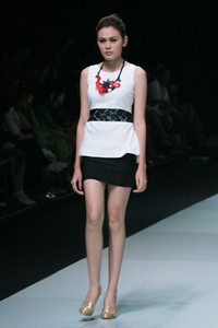 Jakarta, Indonesia - 16 Februari. Marisa The Beauty of Java. Indonesia Fashion Week 2013 at Jakarta Convention Center. 16 Februari 2013. Senayan. Jakarta. [Foto: Mohammad Abduh/Wolipop]