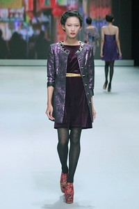 Jakarta, Indonesia - 16 Februari. Hengki Kawilarang Urban Senja. Indonesia Fashion Week 2013 at Jakarta Convention Center. 16 Februari 2013. Senayan. Jakarta. [Foto: Mohammad Abduh/Wolipop]