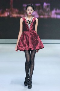 Jakarta, Indonesia - 16 Februari. Hengki Kawilarang Urban Senja. Indonesia Fashion Week 2013 at Jakarta Convention Center. 16 Februari 2013. Senayan. Jakarta. [Foto: Mohammad Abduh/Wolipop]