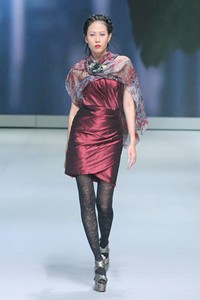 Jakarta, Indonesia - 16 Februari. Hengki Kawilarang Urban Senja. Indonesia Fashion Week 2013 at Jakarta Convention Center. 16 Februari 2013. Senayan. Jakarta. [Foto: Mohammad Abduh/Wolipop]