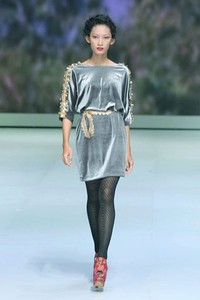 Jakarta, Indonesia - 16 Februari. Hengki Kawilarang Urban Senja. Indonesia Fashion Week 2013 at Jakarta Convention Center. 16 Februari 2013. Senayan. Jakarta. [Foto: Mohammad Abduh/Wolipop]