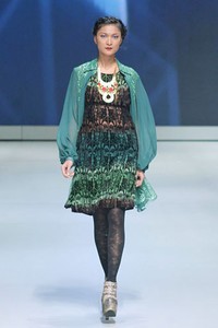 Jakarta, Indonesia - 16 Februari. Hengki Kawilarang Urban Senja. Indonesia Fashion Week 2013 at Jakarta Convention Center. 16 Februari 2013. Senayan. Jakarta. [Foto: Mohammad Abduh/Wolipop]