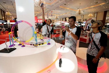 Pameran fotografi dan videografi FOCUS 2013 berlangsung dari tanggal 6 hingga 10 Maret 2013.